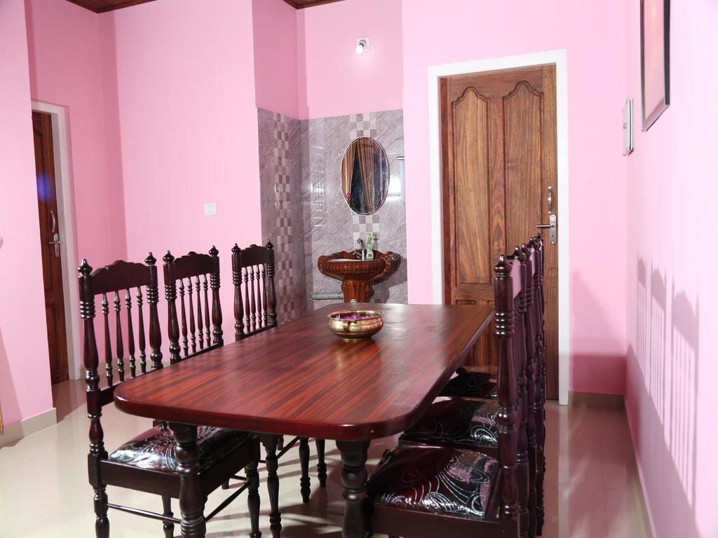 Mangalappillil Homestay Munnar Εξωτερικό φωτογραφία
